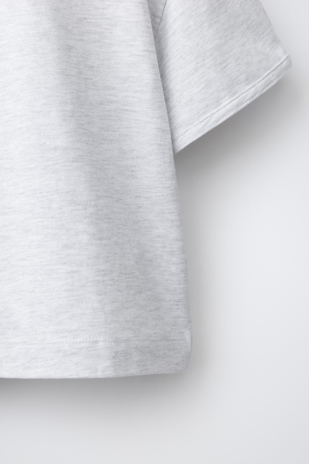 ZARA ОДНОТОННАЯ ФУТБОЛКА, СЕРЫЙ МЕЛАНЖ