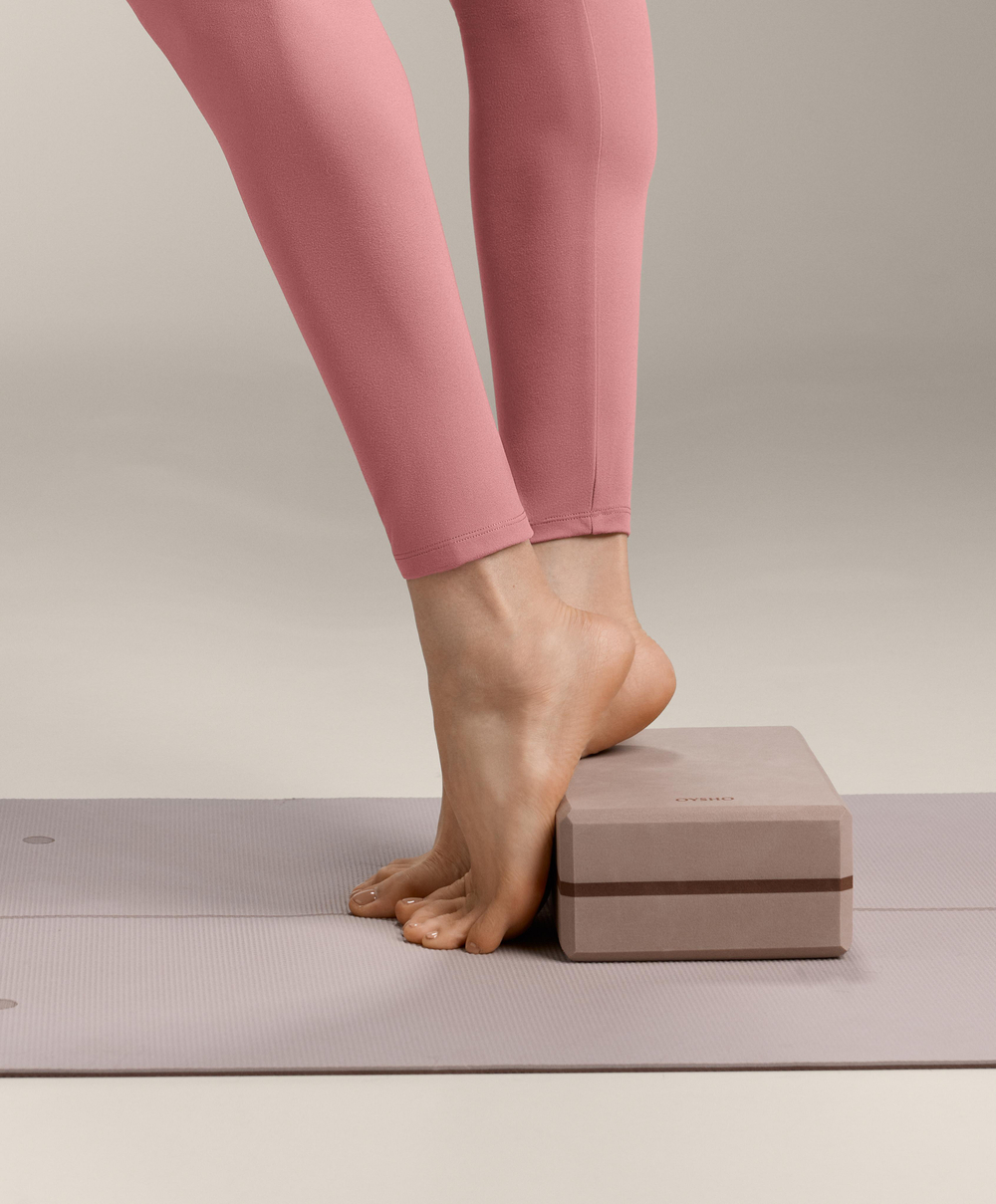 OYSHO Легинсы Comfortlux длиной до щиколотки с высокой посадкой, бледно-розовый