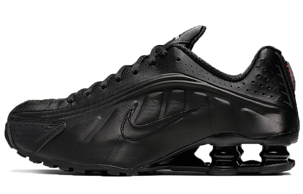 Кроссовки Nike Shox R4 Triple (Женская размерная сетка)