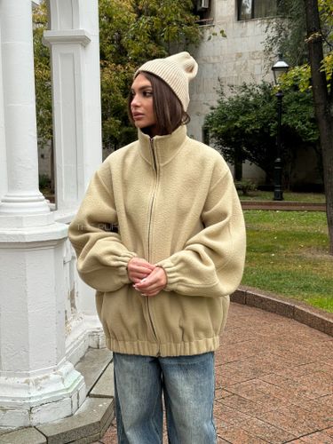 Шерстяной бежевый оверсайз бомбер