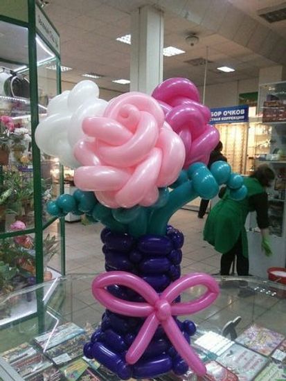 Розы в корзинке