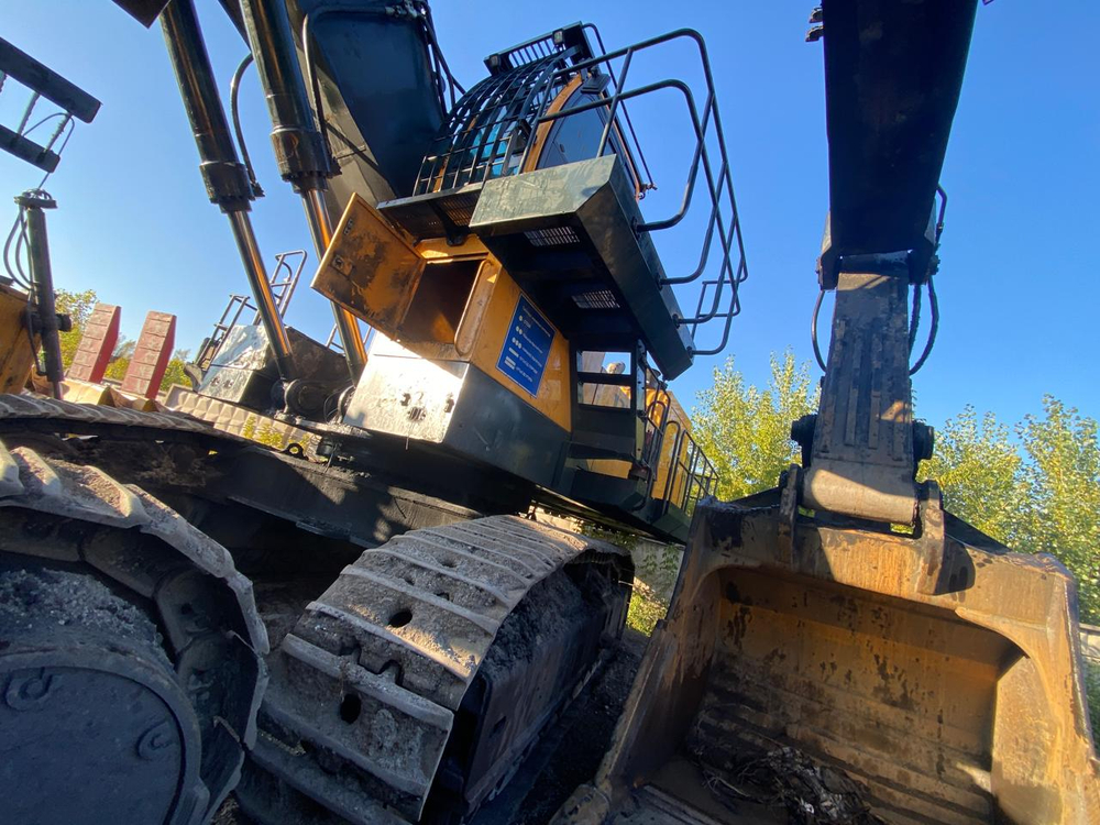 Hyundai R1250 Экскаватор R1250-9 (Дизельный, 23,0 л, 751 л.с., АТ)