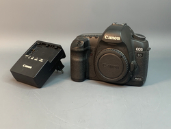 Canon EOS 5D Mark II 43.500 кадров