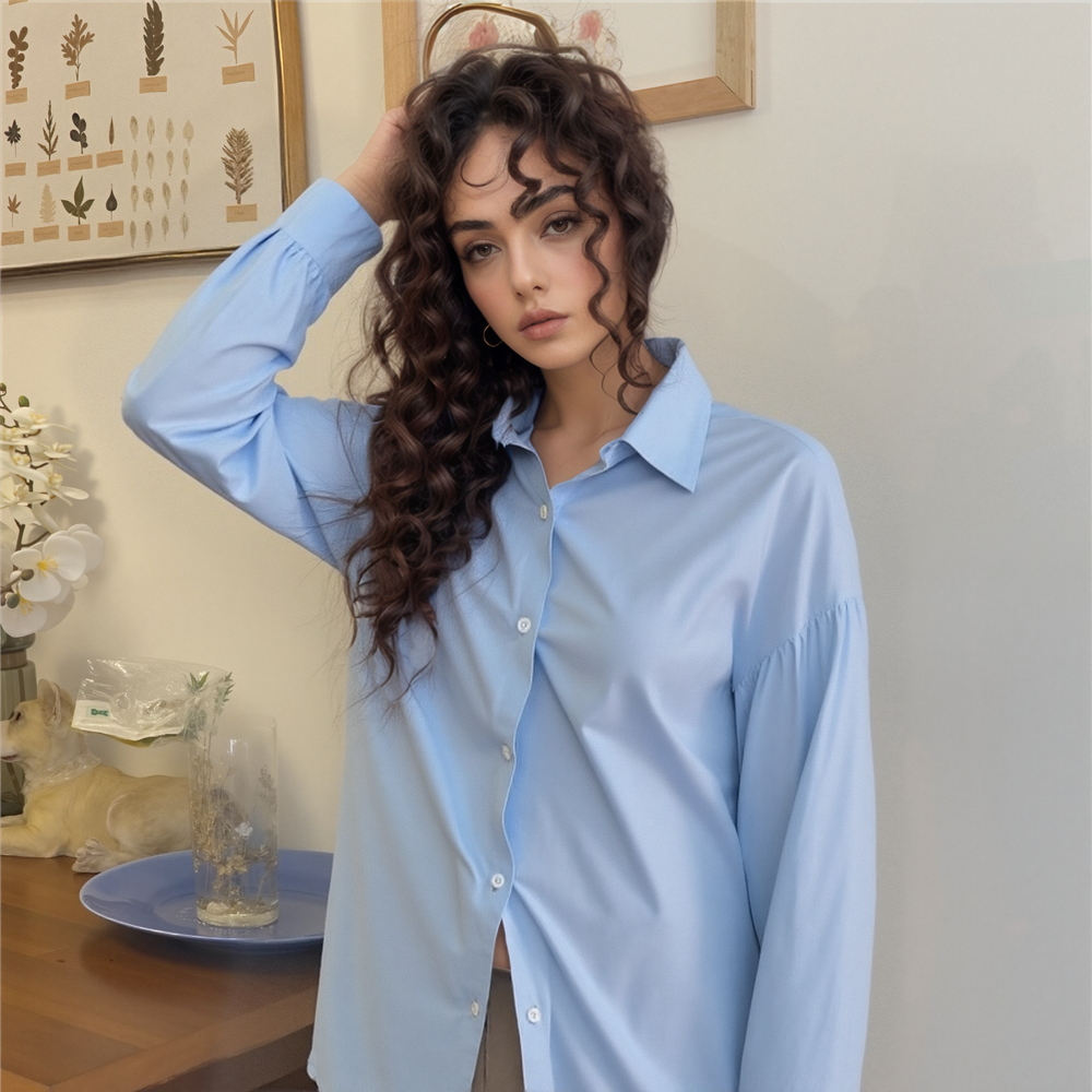 Рубашка женская голубая с длинным рукавом