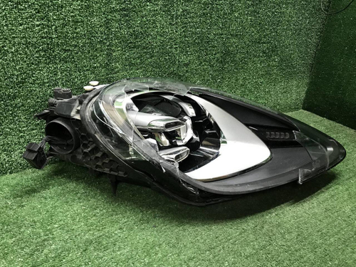 Битая Фара правая Porsche Cayenne 3 (17-23) LED