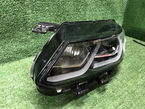 Битая Фара левая Geely Coolray (2019-2023) LED