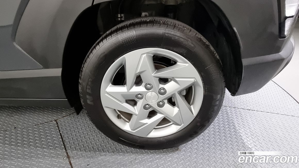 Hyundai KONA (SX2) Бензин 1.6 Turbo 4WD (04.2023)
