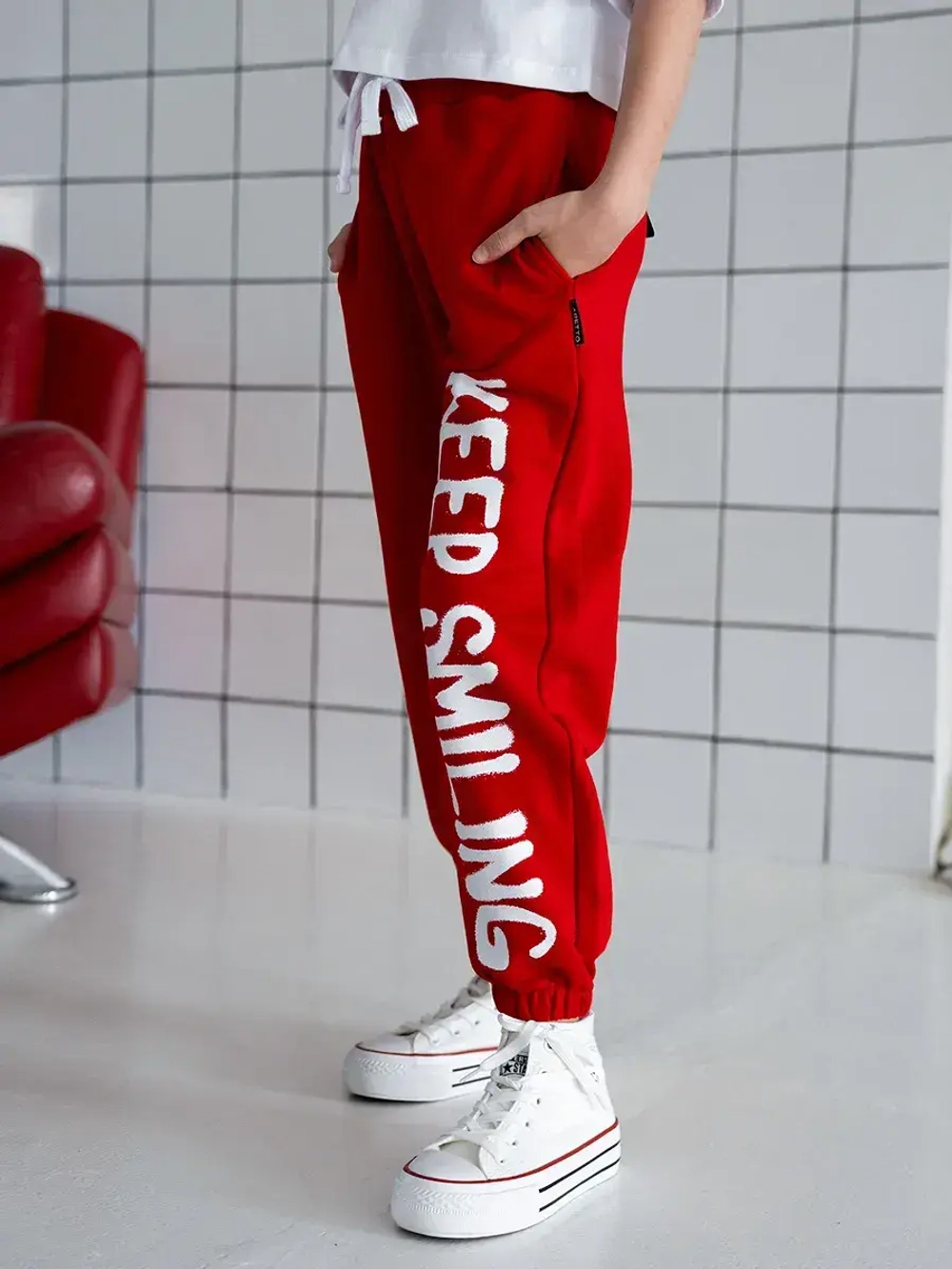 Штаны детские спортивные красные