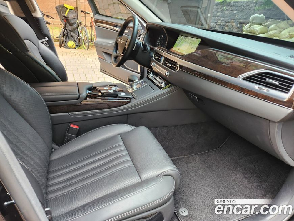 Genesis G90 3.8 AWD (05.2021)