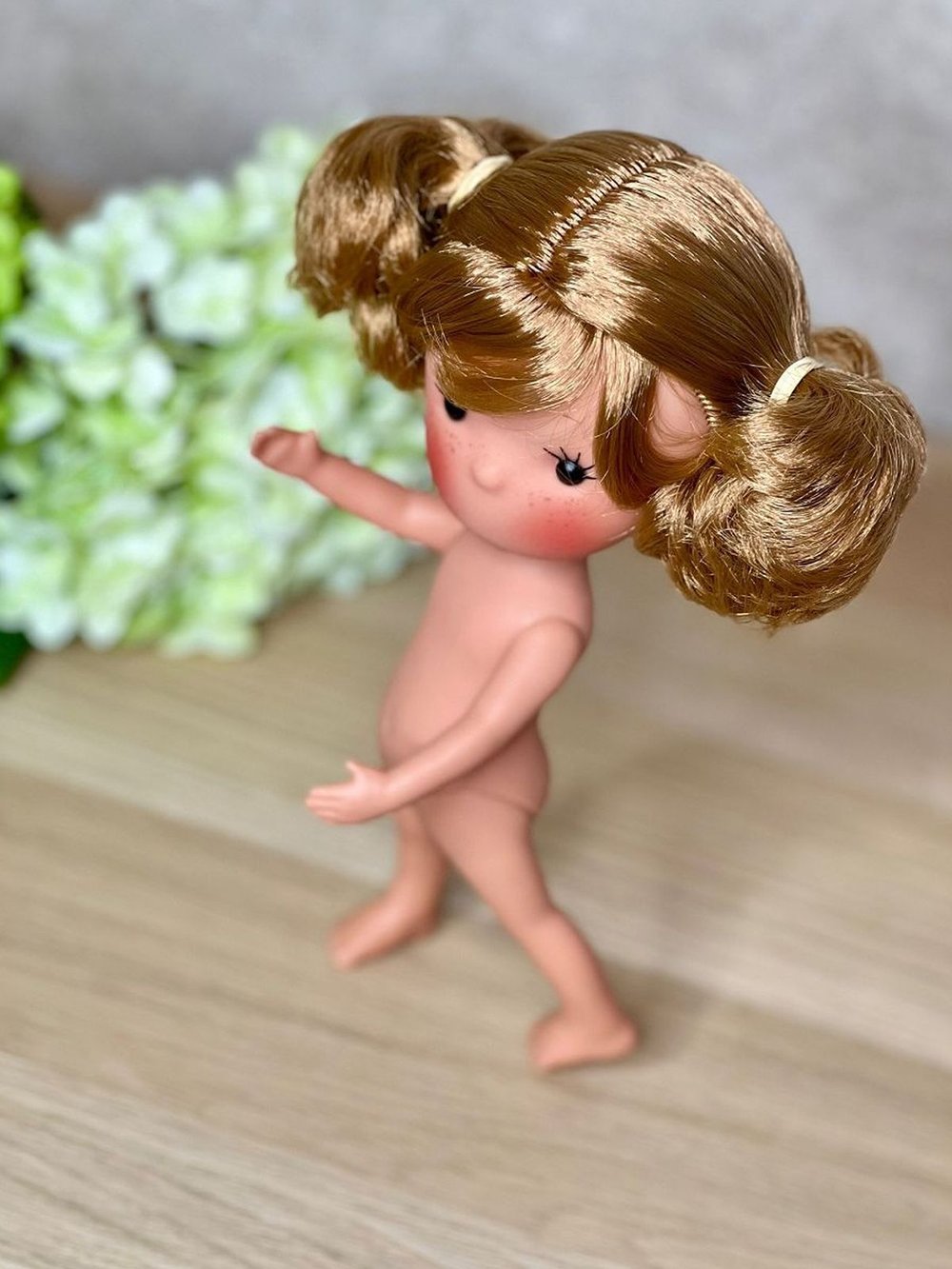 Кукла Llorens виниловая 26см Miss без одежды в пакете (52606W)