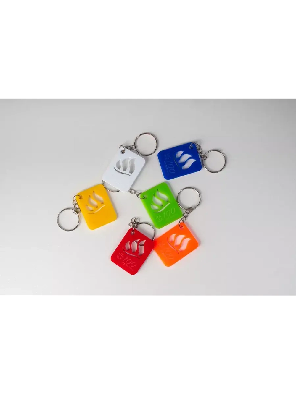 Брелок акриловый