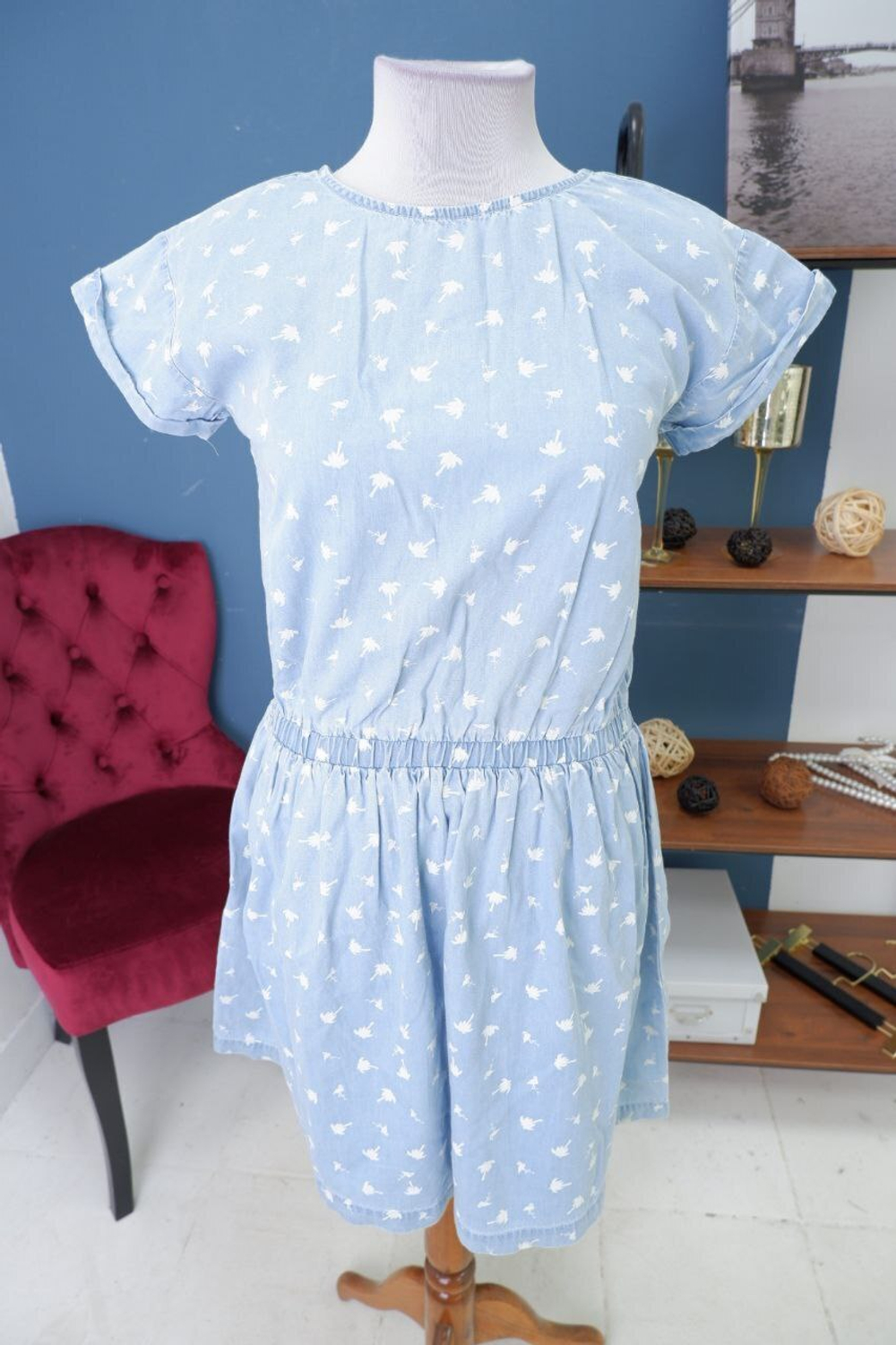 Платье Here & There летнее на 15-16 лет