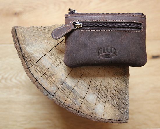 Ключница KLONDIKE «Luke», натуральная кожа в темно-коричневом цвете, 11 х 7,5 см