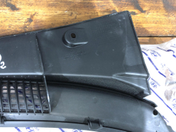 Жабо левая часть Hyundai Accent 2 00-12 Новое Оригинал 8615025901