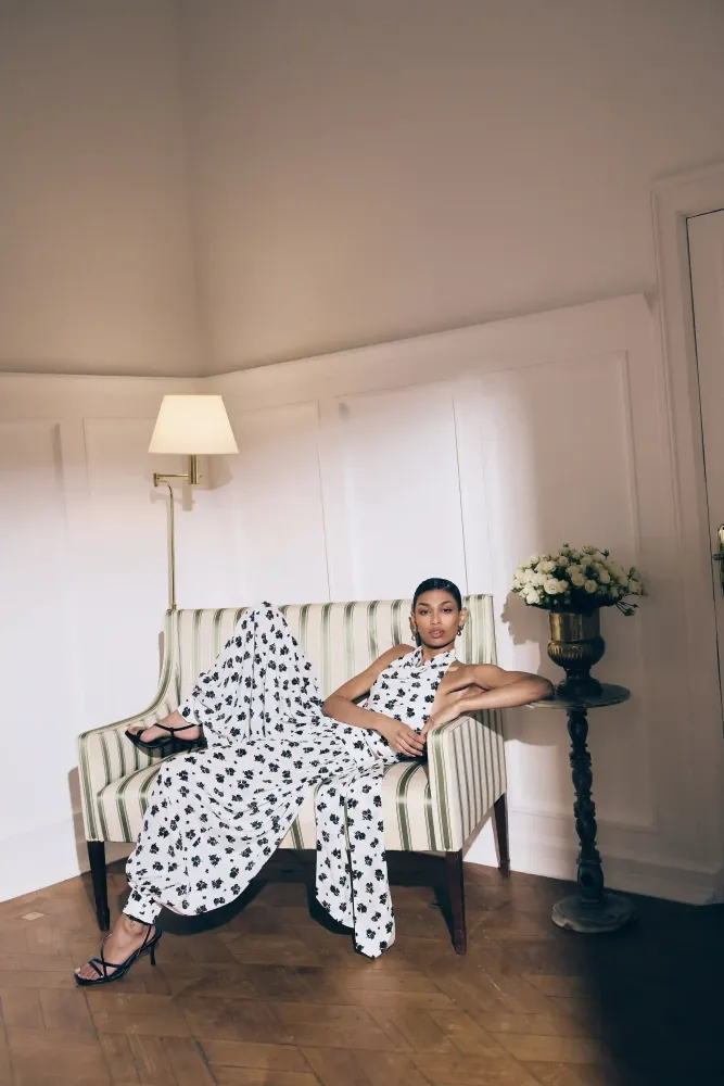 Evie, брюки-шаровары из молочного крепдешина с цветочным принтом