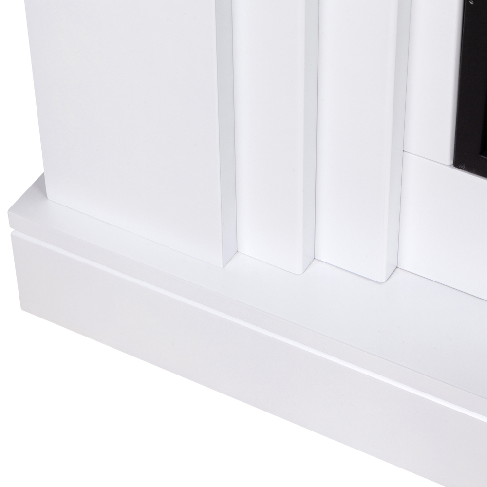 Каминокомплект Real Flame Stanley 26 WT с очагом 3D Novara