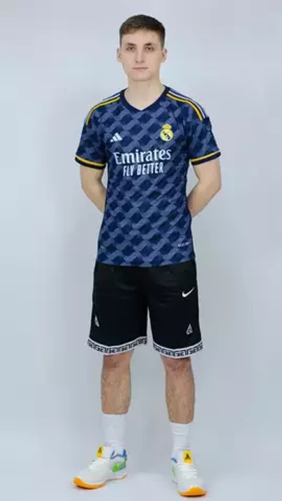Выездная форма «Реал Мадрид» 23/24