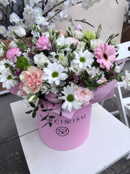 Нежная шляпная коробка