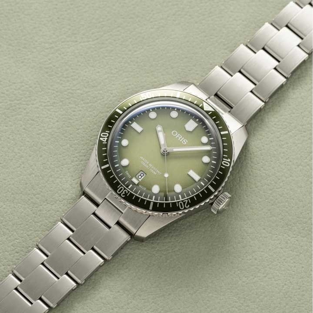 Oris Divers Sixty-Five 01 733 7707 4057-07 8 20 18