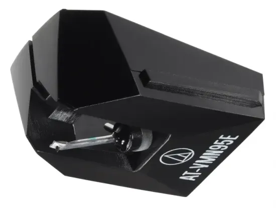 Проигрыватель винила Audio-Technica AT-LP5x