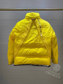Пуховик Moncler