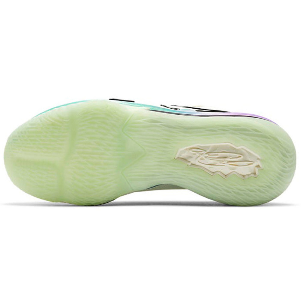 Кроссовки Nike LeBron 17 Low EP Glow In The Dark