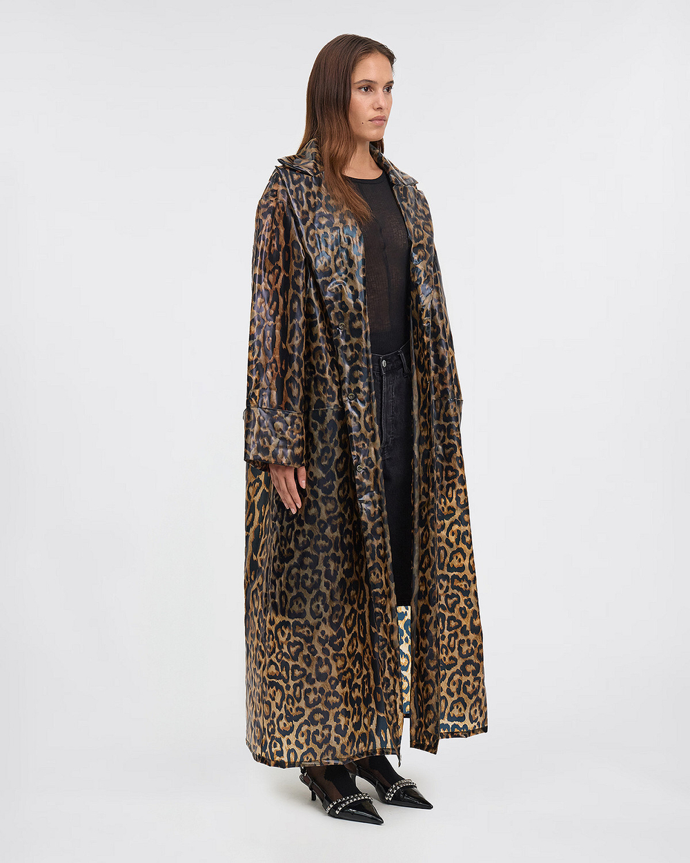 modele-fiona-imprime-leopard-2