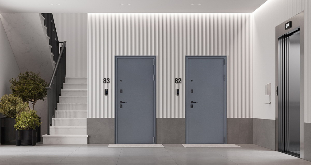 Стальная дверь  "Беркут" с зеркалом