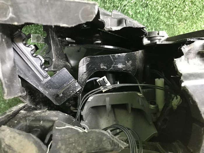 Битая Фара левая Mercedes GLC X253 (2019-2022) LED