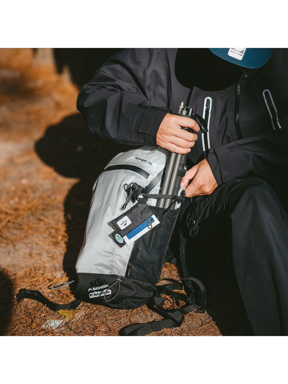Рюкзак Naturehike CNK2300BB012 Hydrogen 15л белый с черным