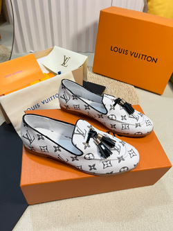 Louis Vuitton Mocassin