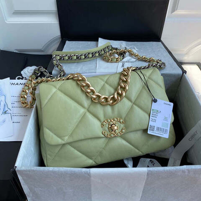 Chanel 19 Large 30 cm