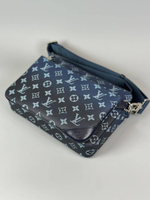 Сумка-мессенджер Louis Vuitton