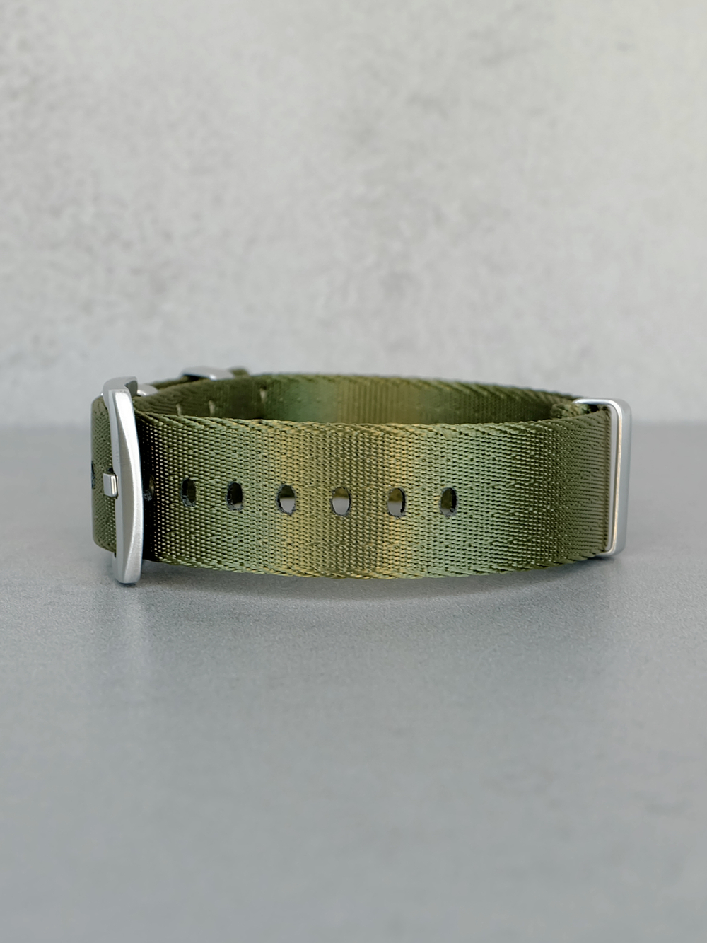 Nato Strap Premium - нейлоновый ремешок для часов