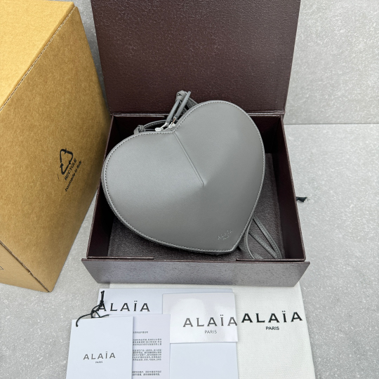 Alaia Le Coeur Bag