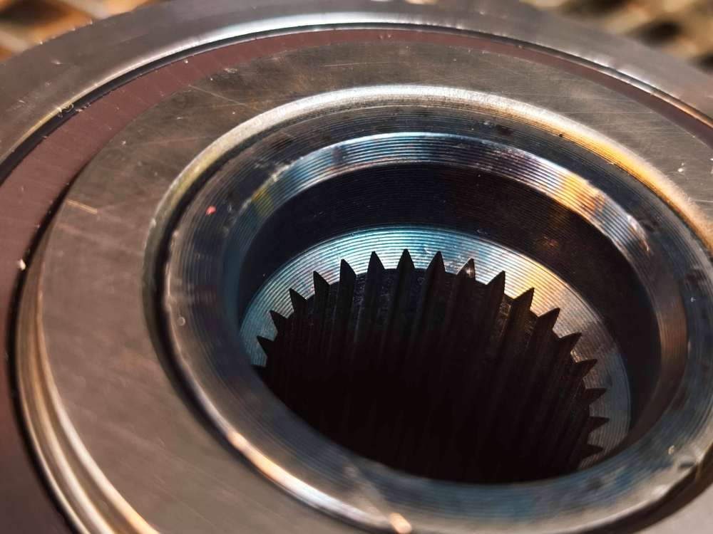 Ступица передняя FAG BMW X5 (E70, F15, F85) 06- / X6 (E71, E72, F16, F86) 08-