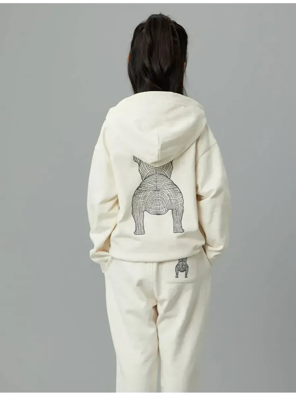 Толстовка с большим логотипом LADOK