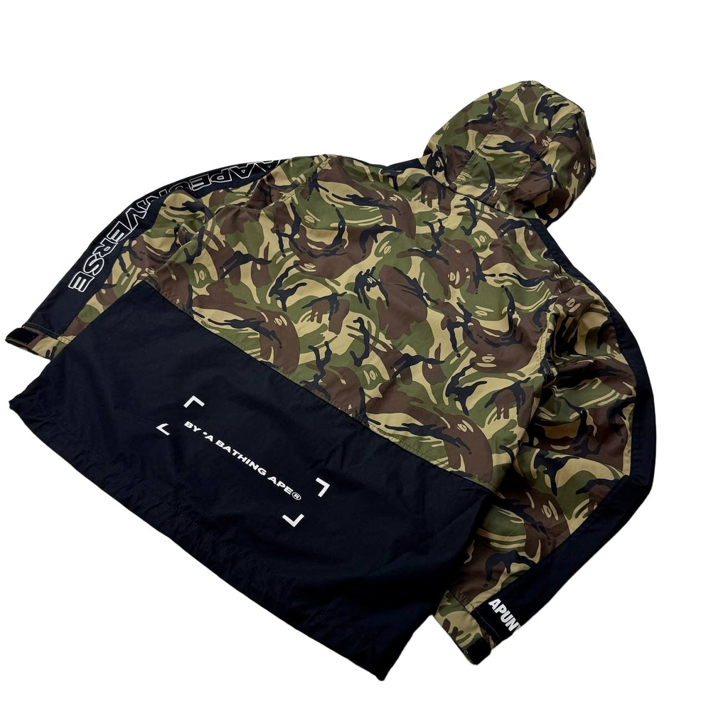 Ветровка Aape