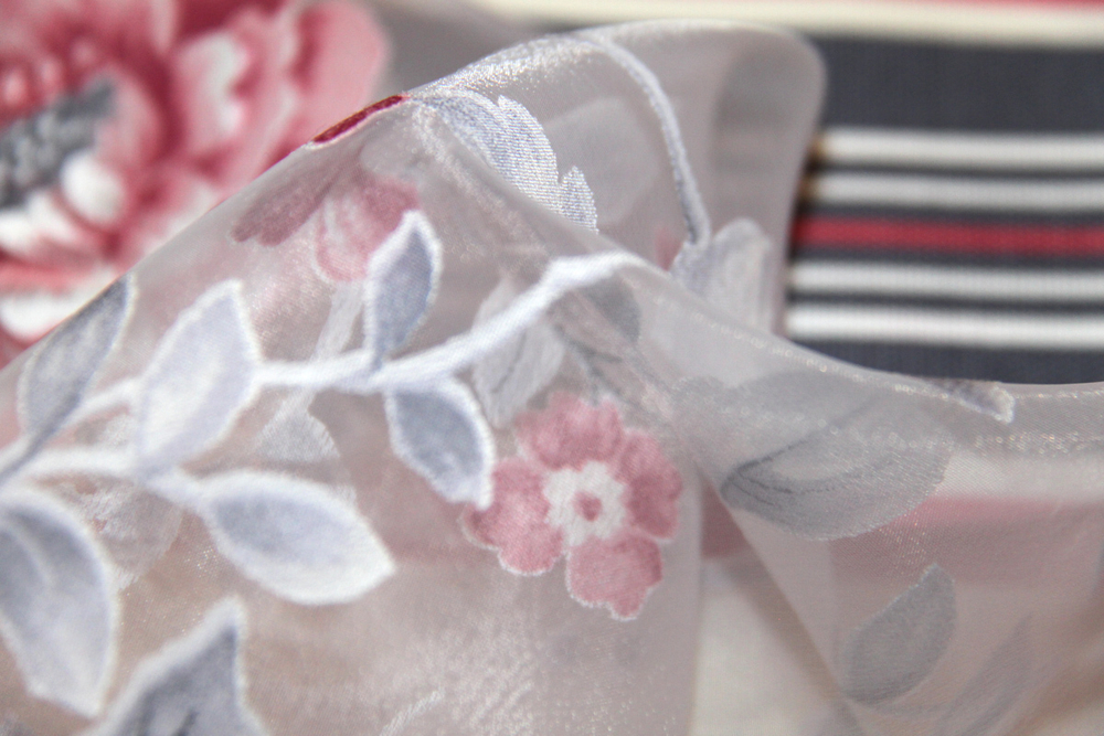 Ткань для штор Bering Arles D 01 Rojo