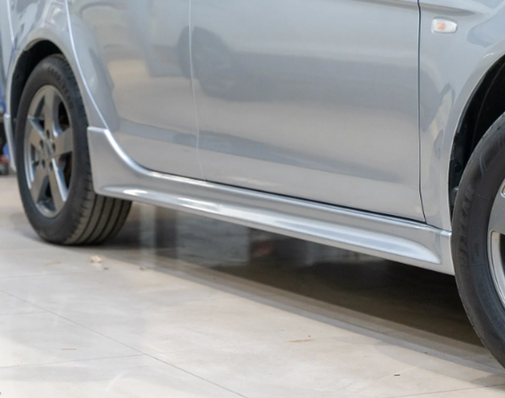 Накладки на пороги Zodiac Mitsubishi Lancer 10