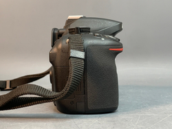 Nikon D5200 Kit 18-55mm 3.5-5.6G II ED 1.277 кадров