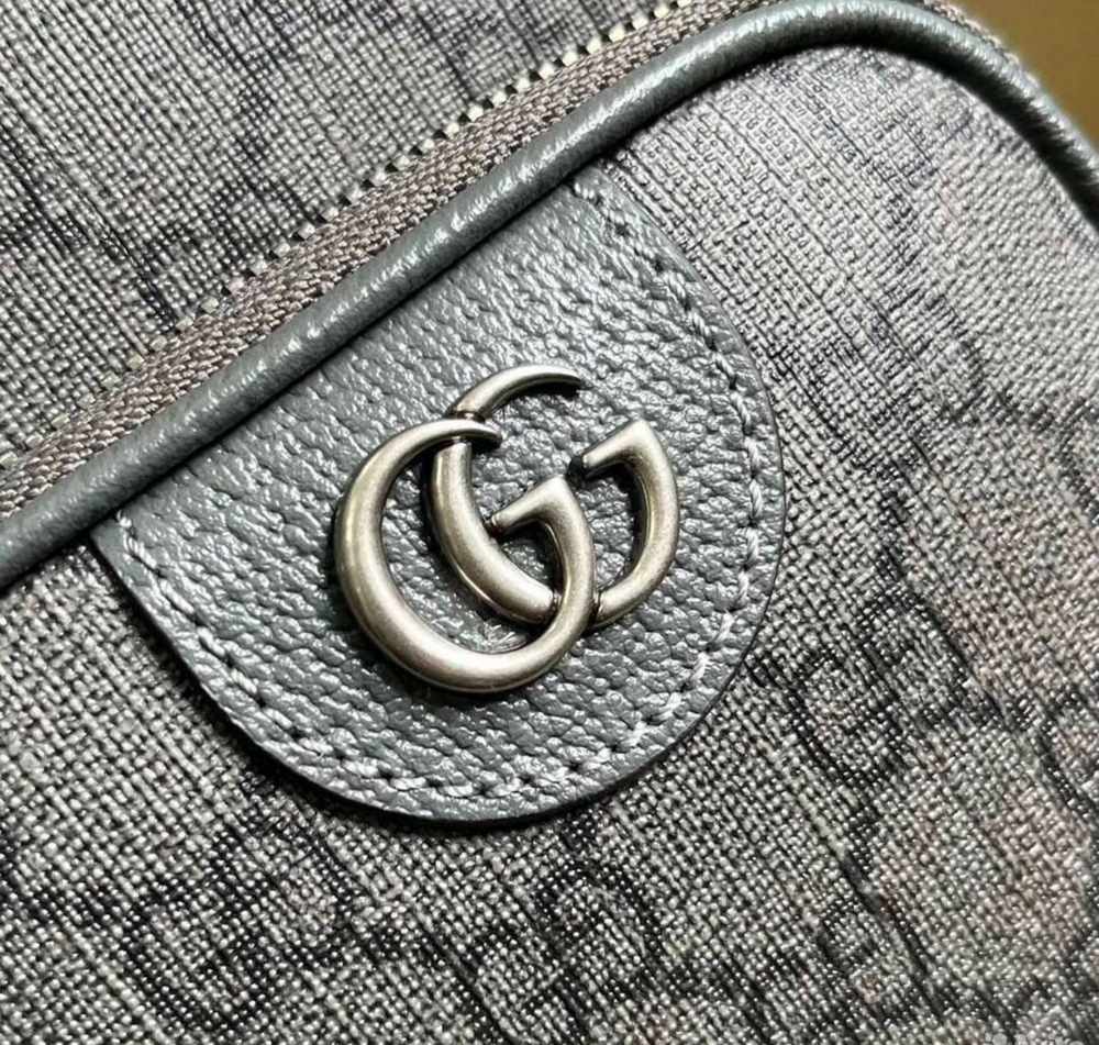 Сумка-слинг Gucci