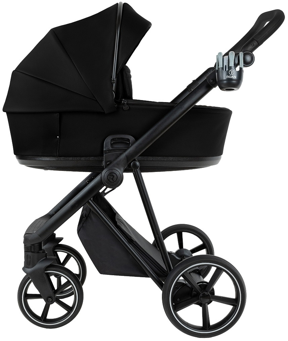 Детская коляска Roan Sol Vintage Leather 2.0 3 в 1 с автокреслом Pituso Santiso Pro Black SL/10/L Black/Black/руч.Черный