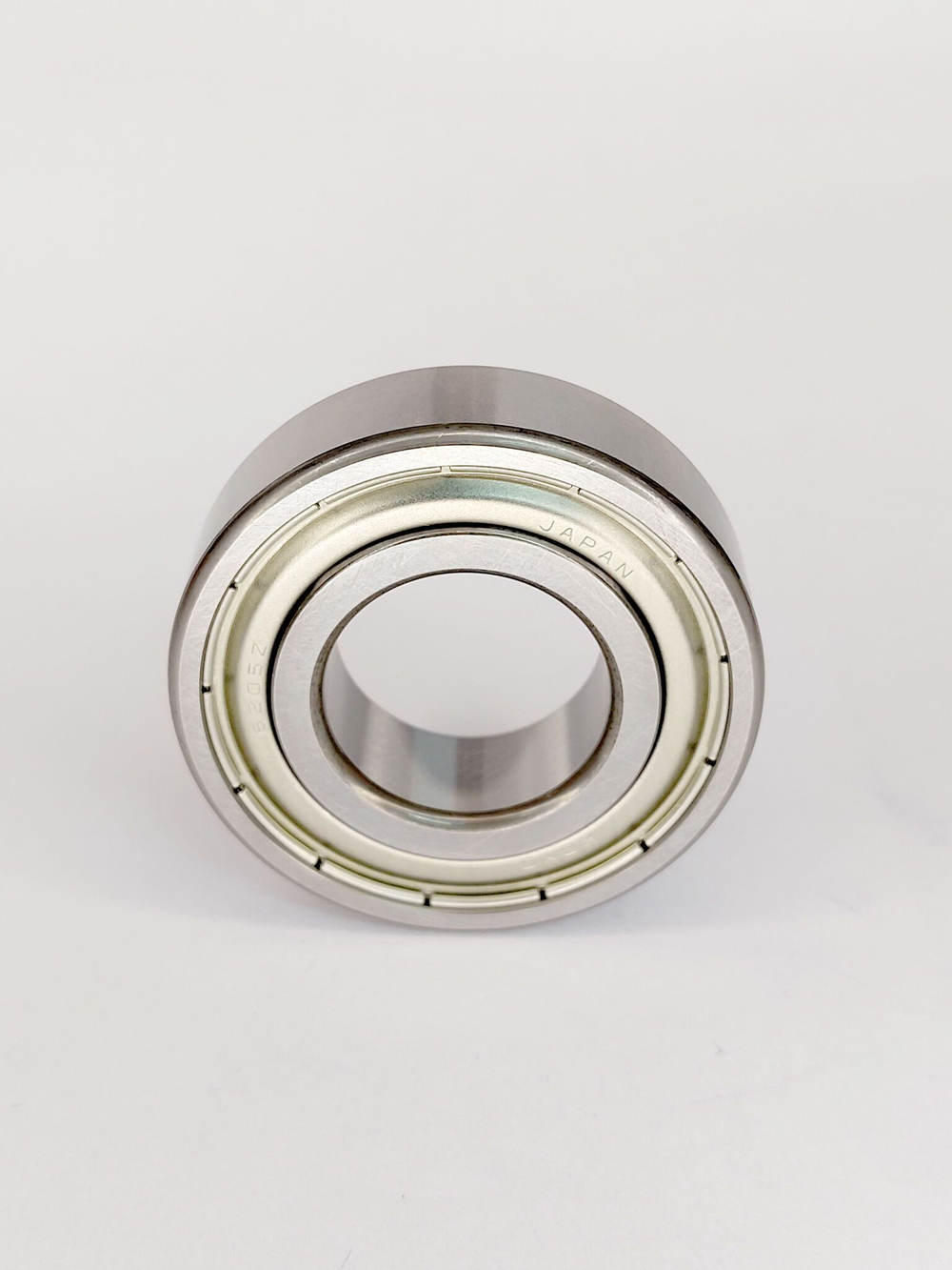 Подшипник Koyo 6205ZZCM 30х62х16 мм