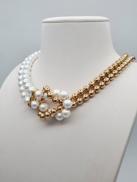 91001099 Колье SELENA PEARLS
