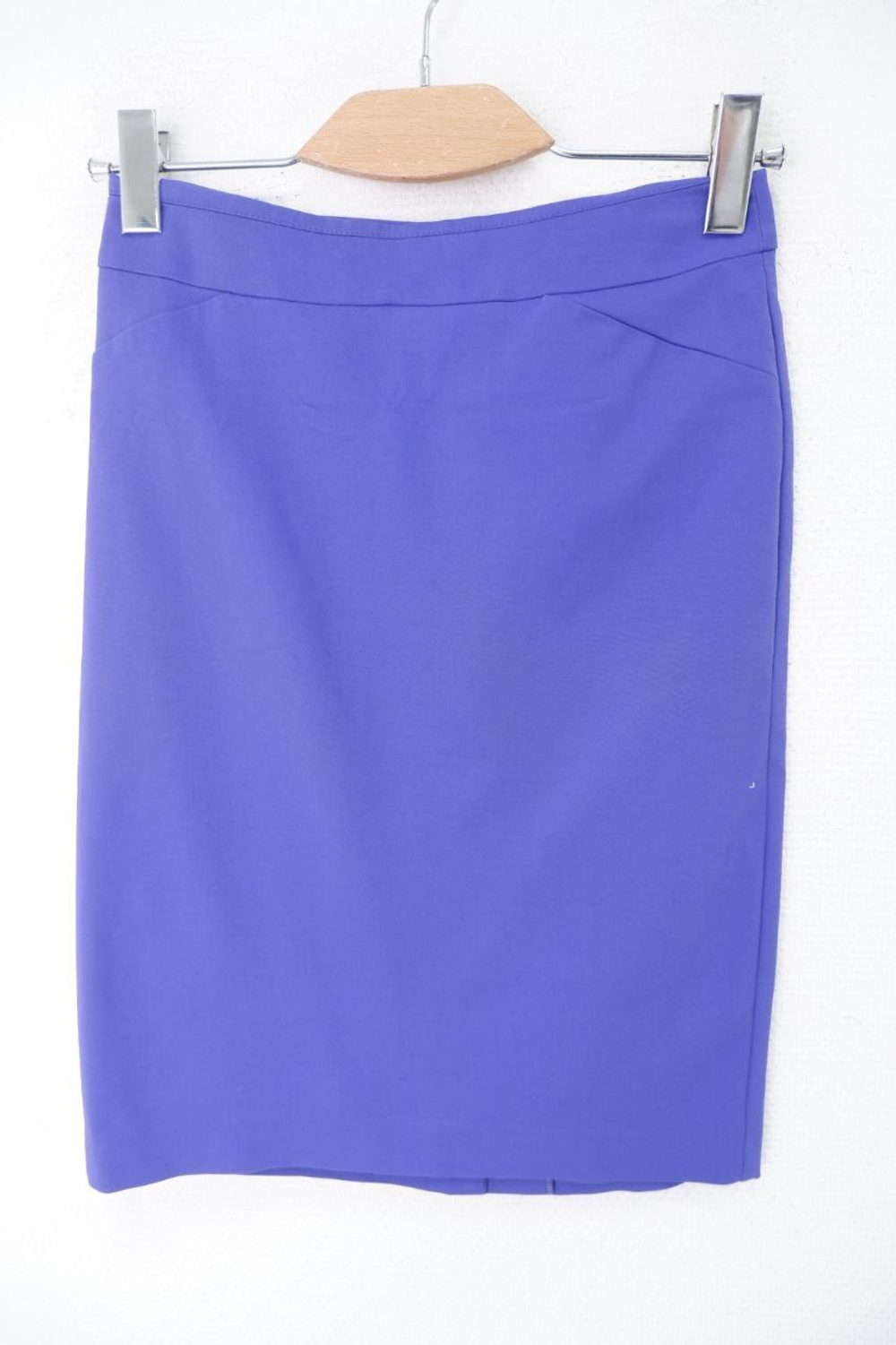 Юбка Evrika красивого цвета 44 размер