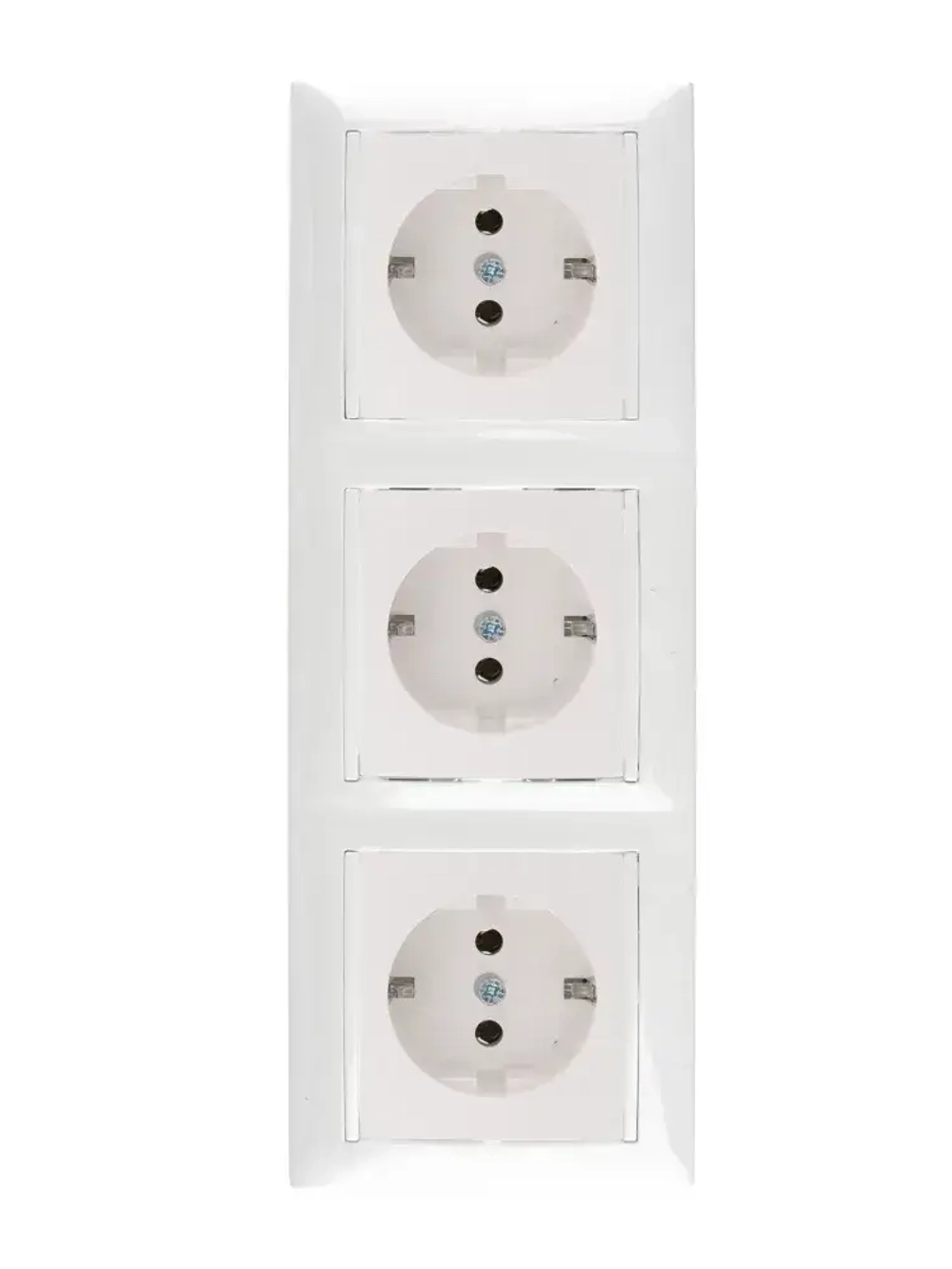 Розетки с заземлением 3 шт + рамка 3 поста Legrand valena 220В, 16А,цвет белый