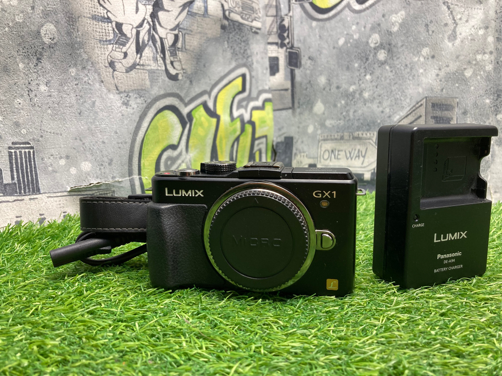 Panasonic Lumix DMC-GX1