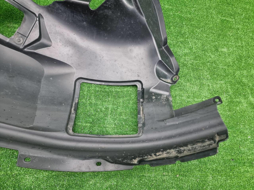 Подкрылок передний правый BMW X3 G01 (2017-2021)