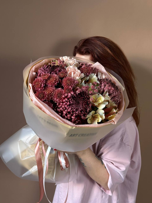 Букет "Бельгия", Хризантема шоколадная, Альстромерия, Лимониум, Диантус, Пуговка